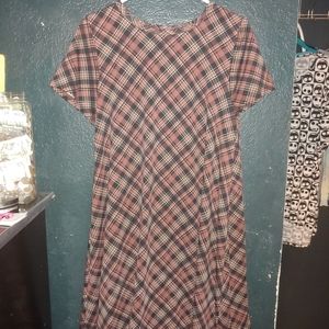 Lula roe plaid Carly dress size med NWOT
